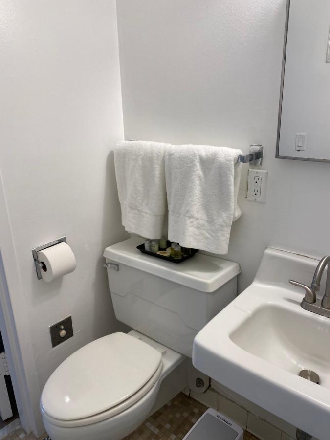 Stylish 1 Bedroom Apartment In Gadsden, Al Exteriör bild