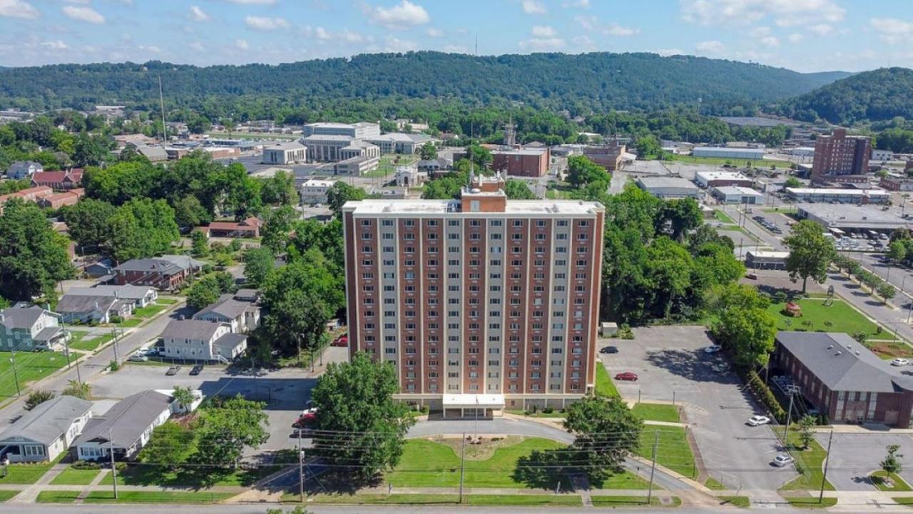 Stylish 1 Bedroom Apartment In Gadsden, Al Exteriör bild